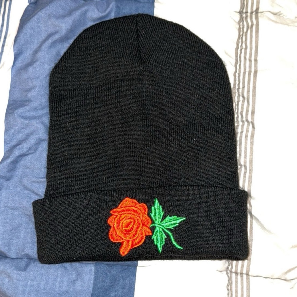 Black beanie